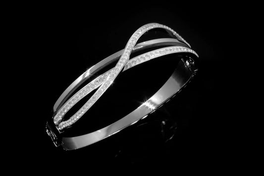 Some facts on stainless steel jewelry
