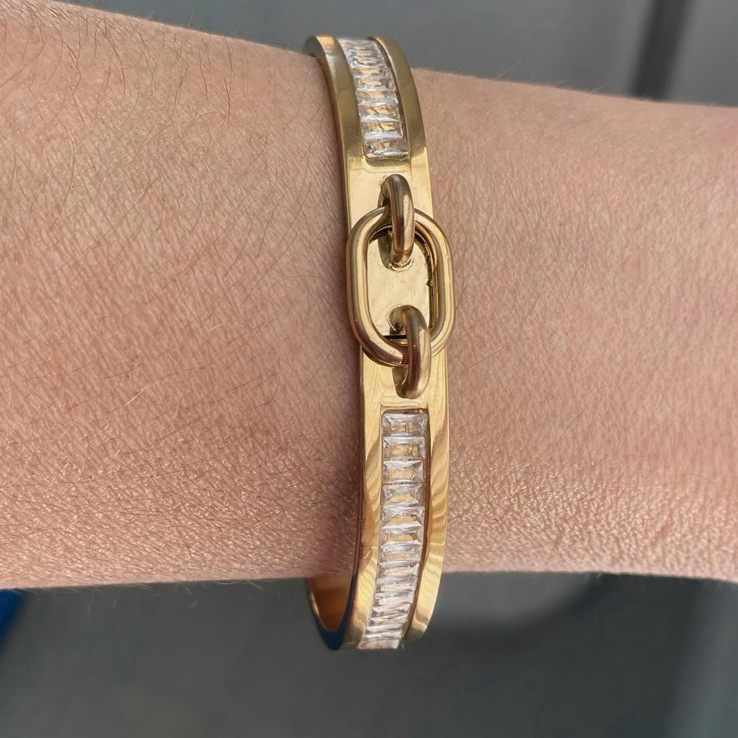 ELYSIAN - BRACELET ADORNED WITH STONES