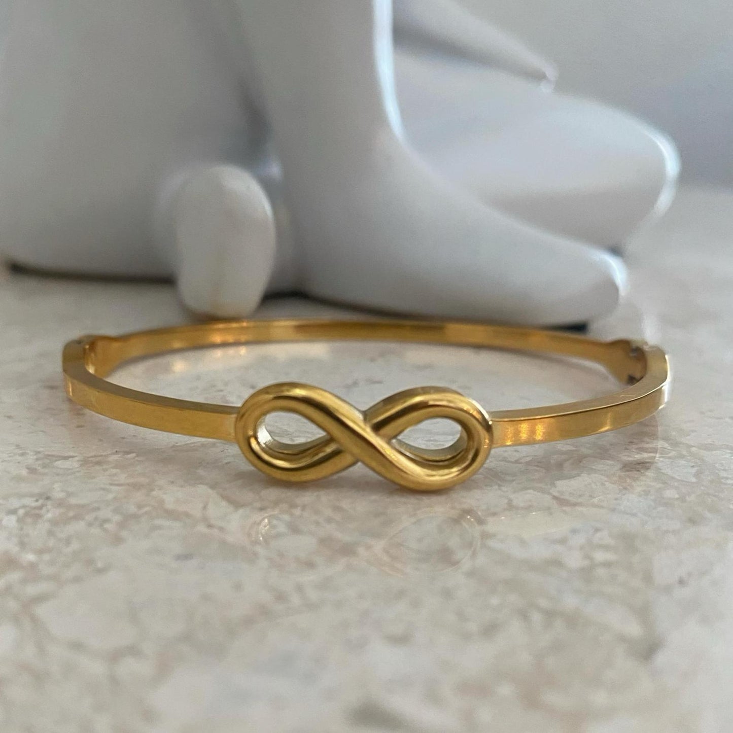 INFINITE - BRACELET WITH INFINITY SYMBOL