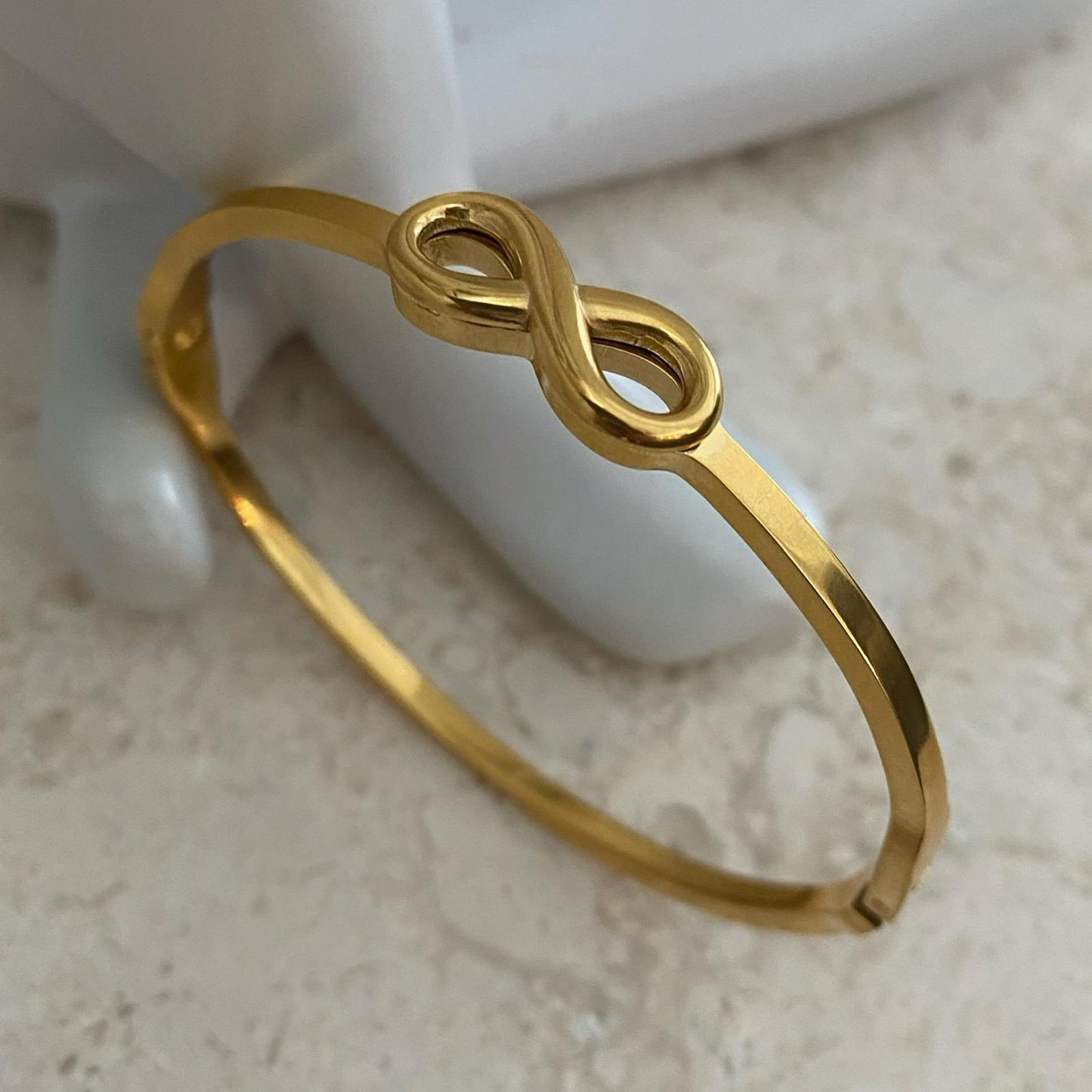 INFINITE - BRACELET WITH INFINITY SYMBOL