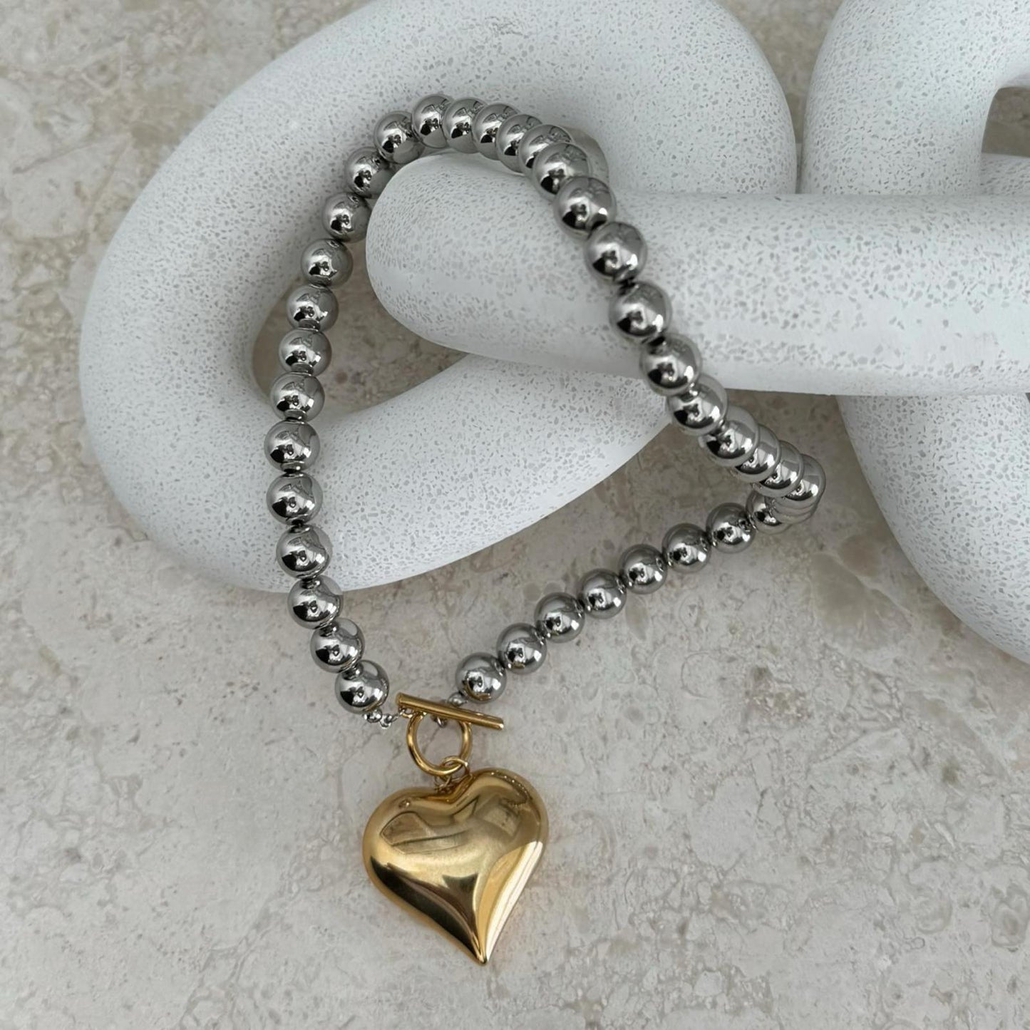 OCEAN - LARGE BEAD AND HEART NECKLACE