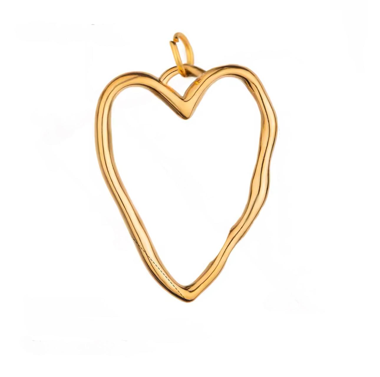 LIORA - IRREGULAR GOLD HEART PENDANT