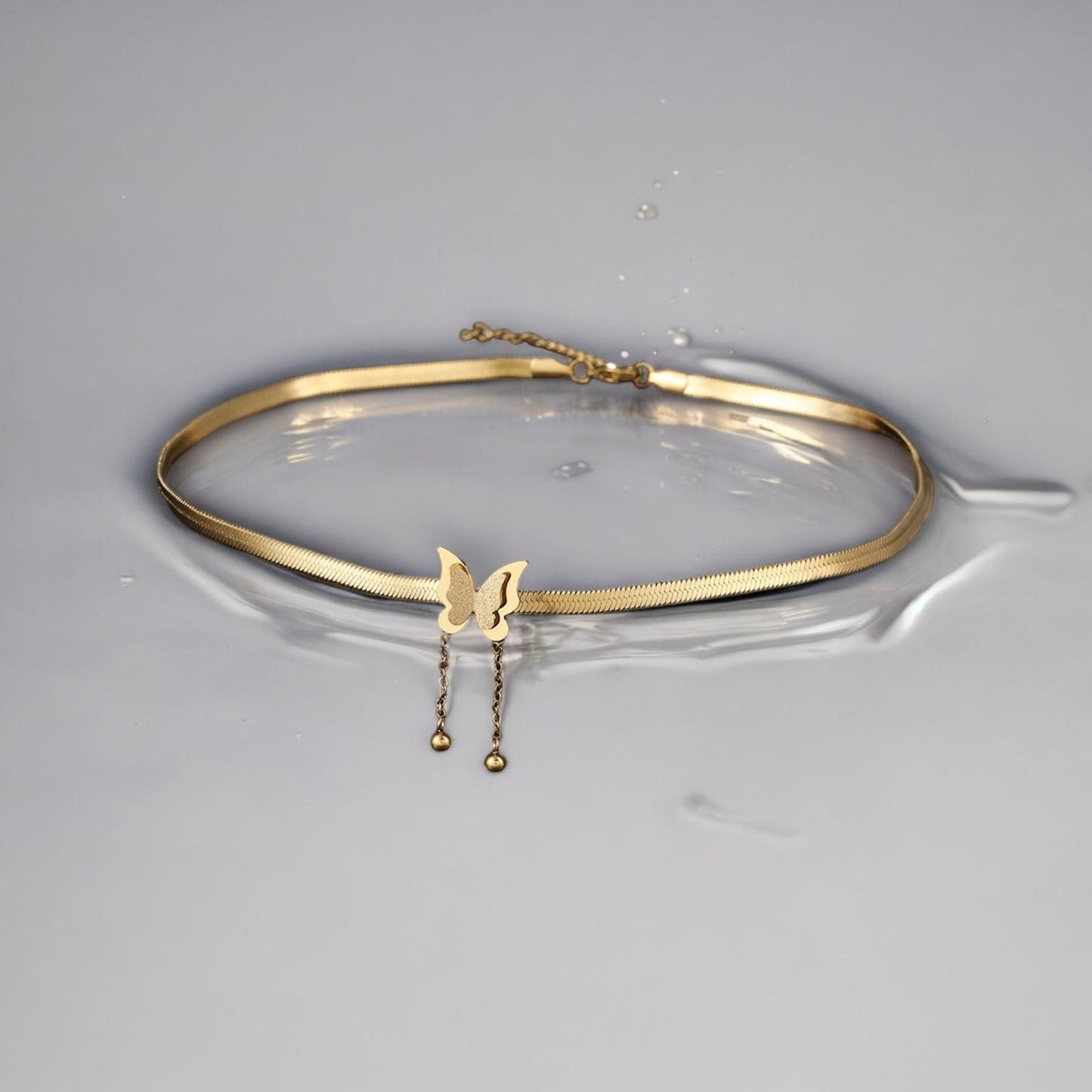 MARIPOSA - CADENA DE ORO CON MARIPOSA